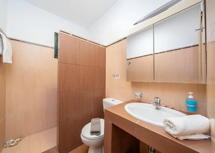 Apartment Ampelos Land