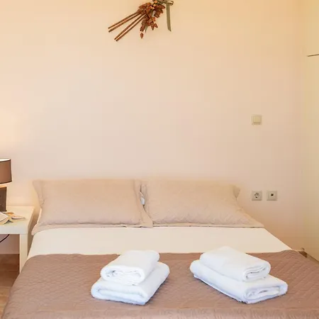 Ampelos Land Apartment