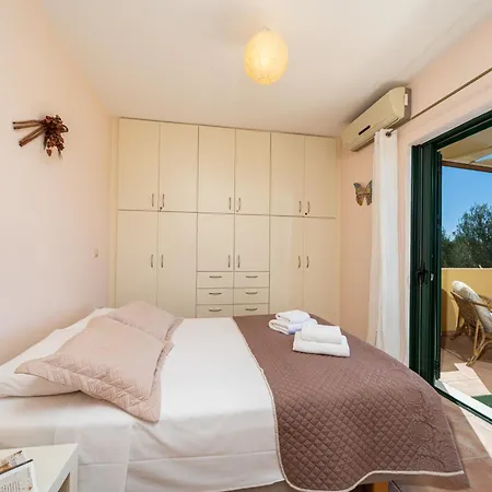 Ampelos Land Apartamento